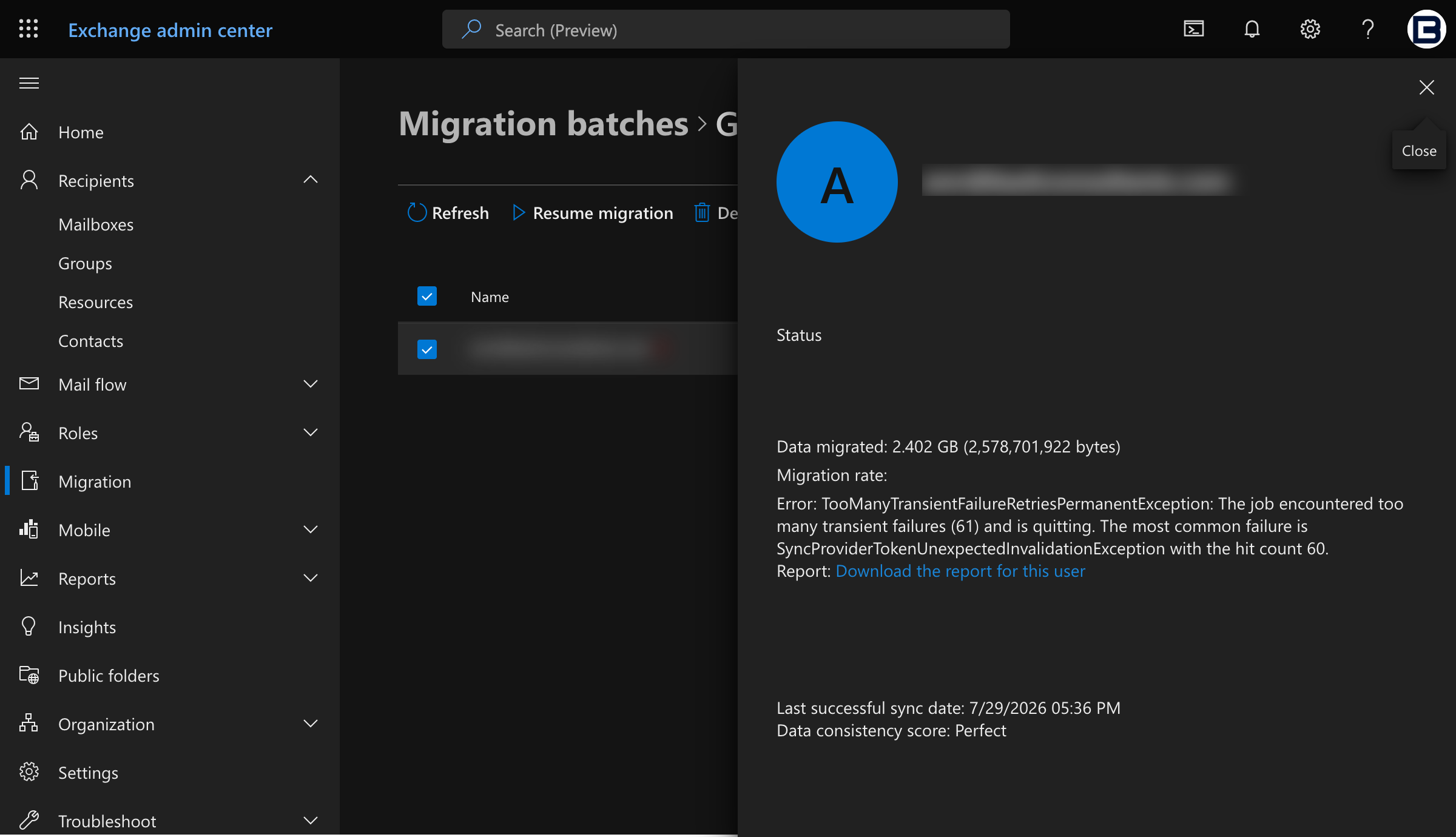 Exchange admin center migration report for a single mailbox: 2.402 GB migrated, data consistency score Perfect, and an error reading TooManyTransientFailureRetriesPermanentException with 61 transient failures, 60 of them SyncProviderTokenUnexpectedInvalidationException. The mailbox address is blurred.